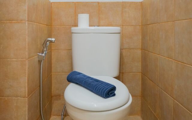 Cozy Studio Green Pramuka Apartment next to Mall