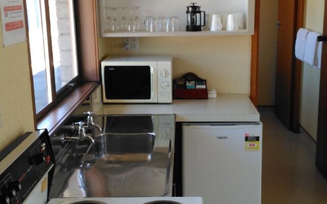 Cherry Grove Motel