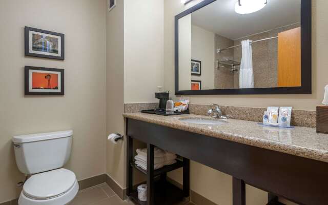 Comfort Inn & Suites Glenpool