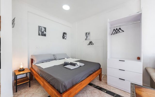 Seaview Charm Studio