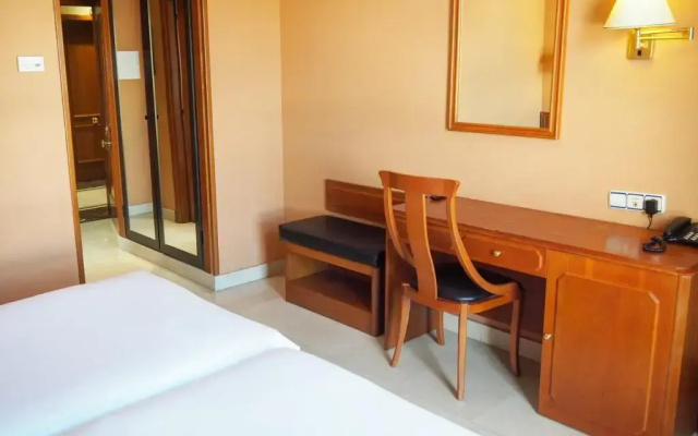 Hotel Humanes