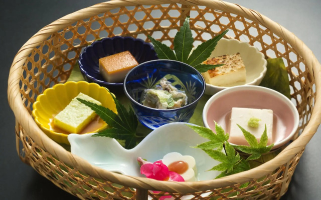 Tofukaiseki Sarugakyo Hotel