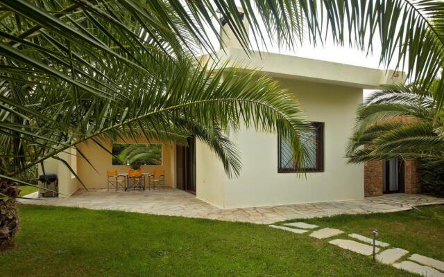 Sani Seaside Luxury - Villa Erato Pool Retreat