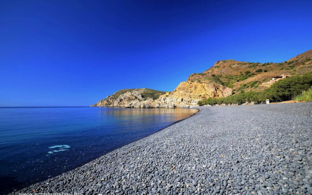 Emporios Bay Hotel