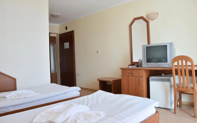 Hotel Shipka Beach