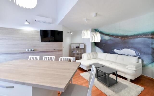 Bellevue Hill apartment