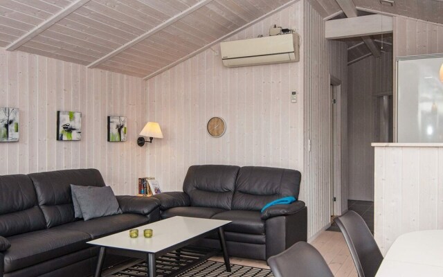 6 Person Holiday Home in Juelsminde-by Traum