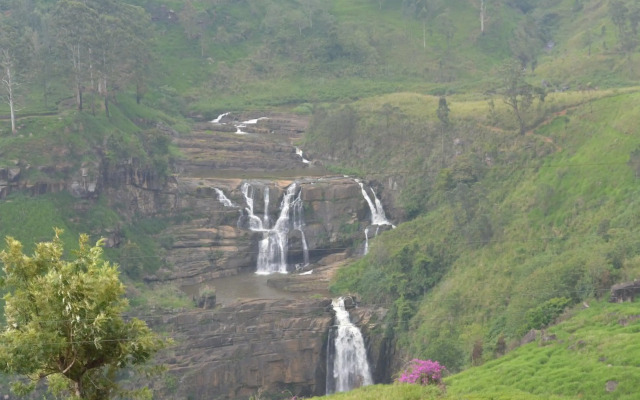 The Edge Luxury Apartment