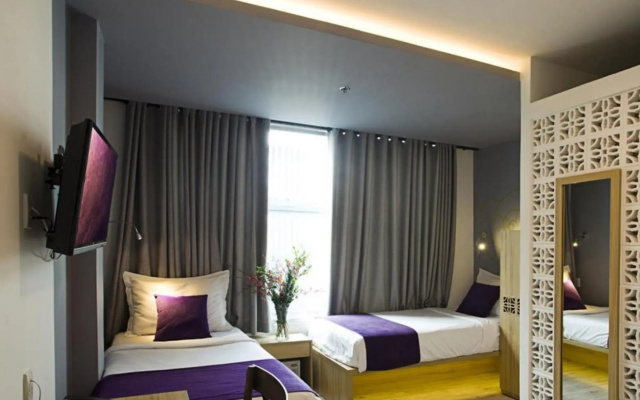 Town House 23 Saigon Hotel – Guest Rooms – Ho Chi Minh City