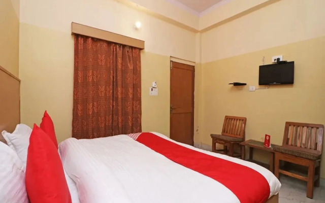 Akbar Guest House By OYO Rooms