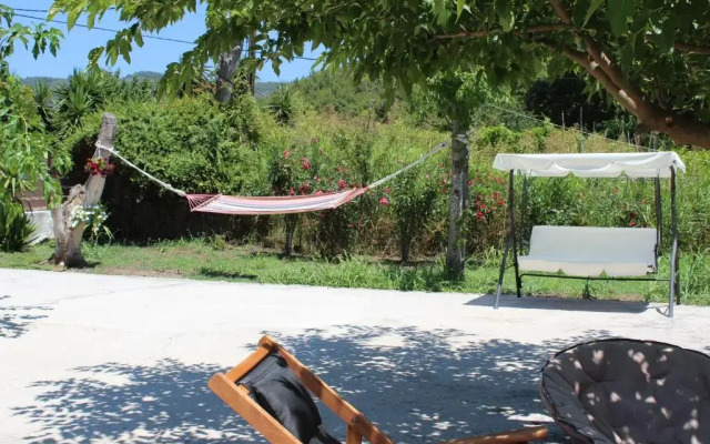 Anastazia Paradise