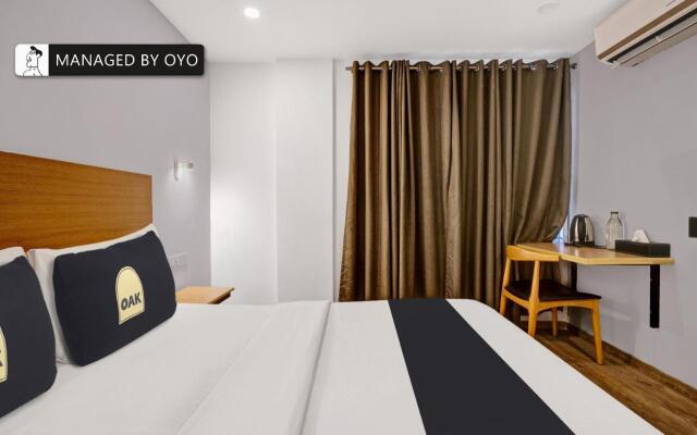 Super Oyo Townhouse Oak Spruce Hotels A2 Indiranagar
