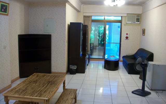 Kinsa Holiday Hotel