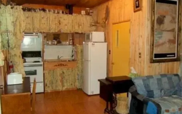 Teepee Meadows Guest Cottages