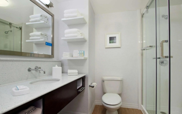 Hampton Inn Austin/Airport Area South