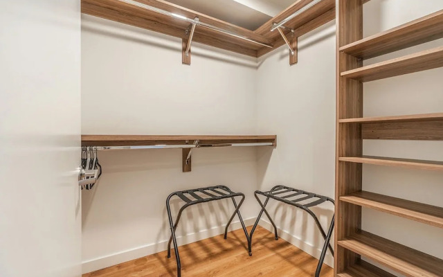 Sophari's Apartments in Bellevue