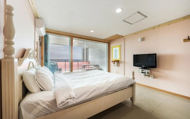 Yangyang Bono Pension