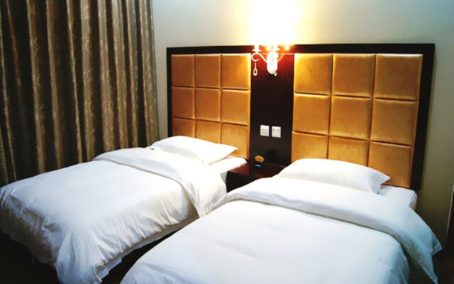 Kunming Tong Yi Business Hotel