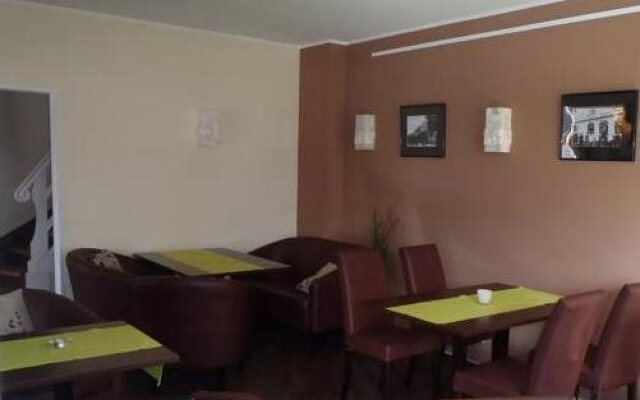 lukAs Restaurant Hotel Lounge Bar