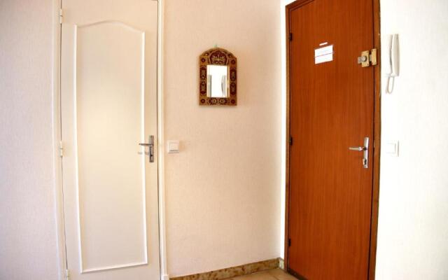 "Le Rooftop" Immense Terrasse et Parking