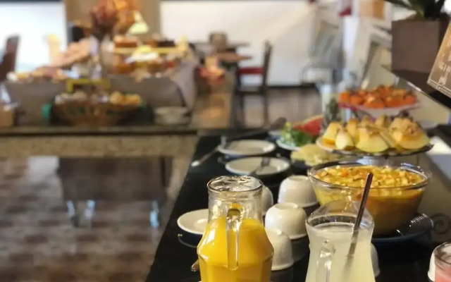 Hotel SanThiago