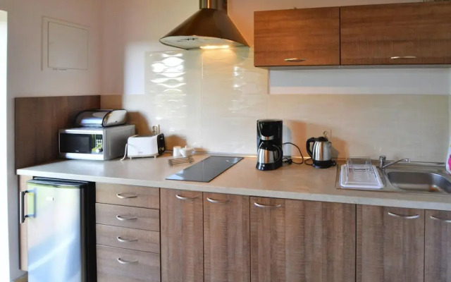 Apartment in Sianozety Near Sandy Beach