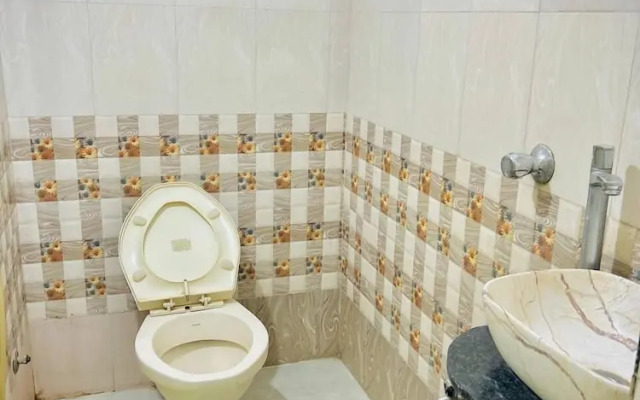Hotel Ashadeep