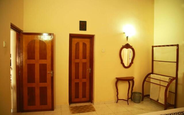Bentota River Villa