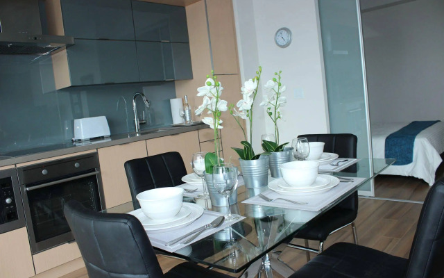 Toronto Rooms and Suites