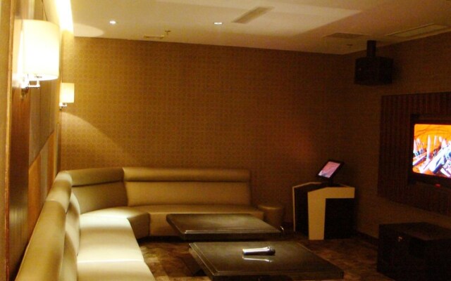 Huangshan Pine Golf & Country Club