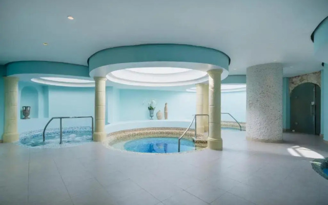 Iberostar Waves Rose Hall Beach - All Inclusive
