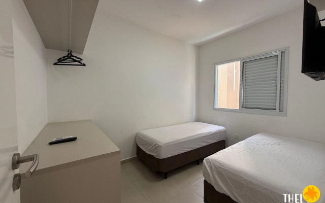 Apto com Sacada Gourmet e Piscina Climatizada PG