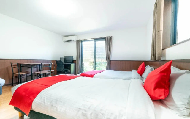 MUSUBI KYOTO Karasuma Nanajo Kyoto