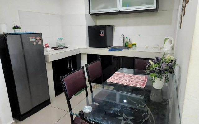 The Viana Apartment IV