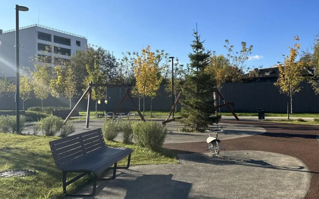 Apartments on Oboronnaya 102B street