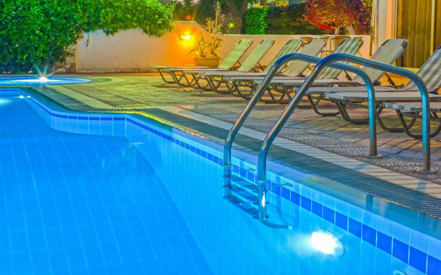 Pavlos Hotel