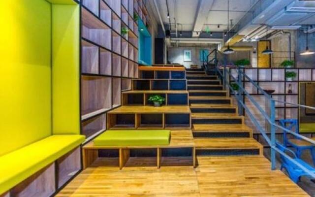 Designed LOFT Apts. for 4-person/traveller/Student