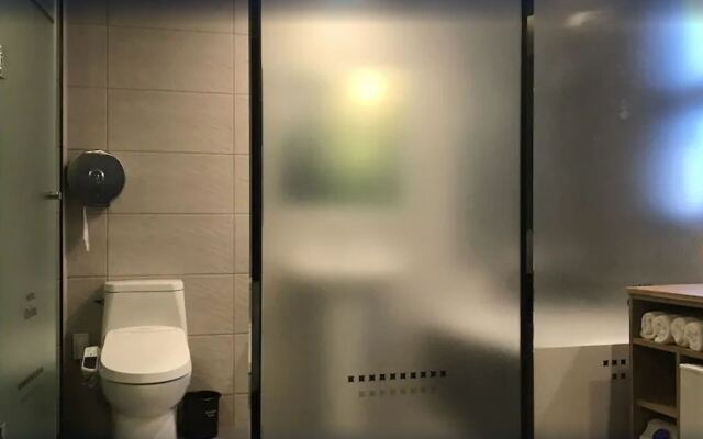 Carino Hotel