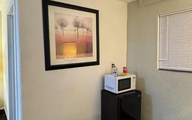 Budget Motel