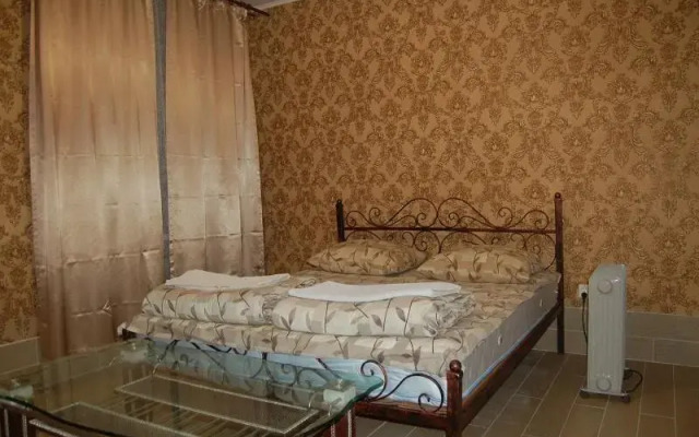 Apartment on Stepana Bandery 37