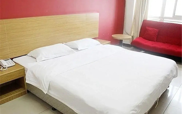 Bazaar Fashion Hotel