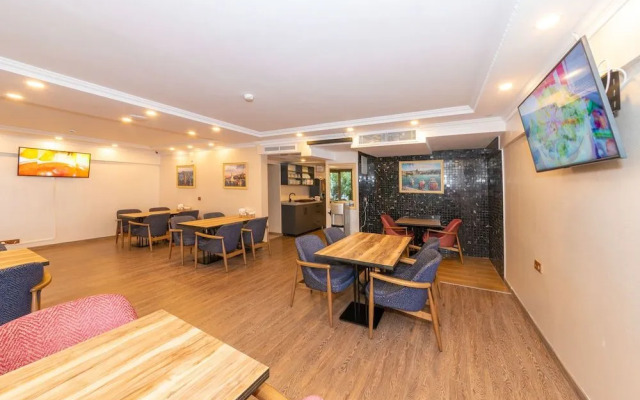 Al Madina Hotel İstanbul