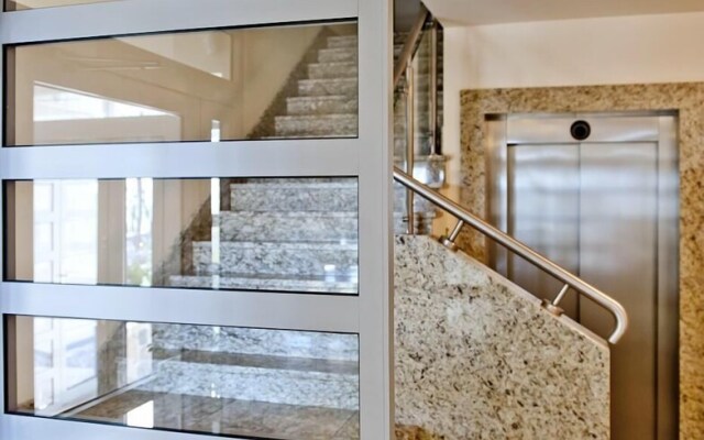 Willa Tamara BlueApart Jurata