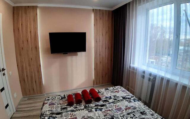 Apartment lux Tolstogo 90. Апартаменты люкс Толстого 90