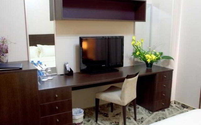 Golden Tulip Hotel Deville