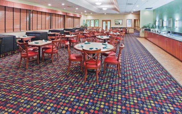 Holiday Inn Lubbock-Park Plaza