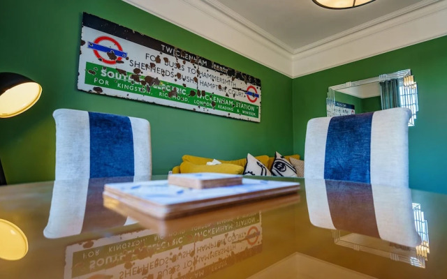 Stylish One Bedroom Flat in Kensingston, London
