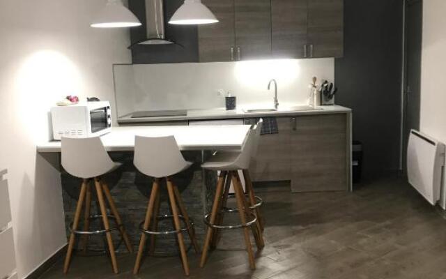 Studio Centre ville Castellane