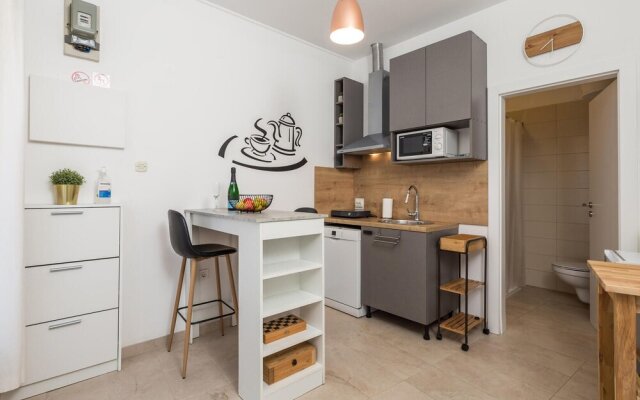 Awesome Apartment in Rijeka With Wifi and 1 Bedrooms