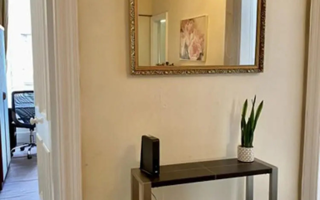 Large 5 Bedroom Flat in Marchmont, Edinburgh